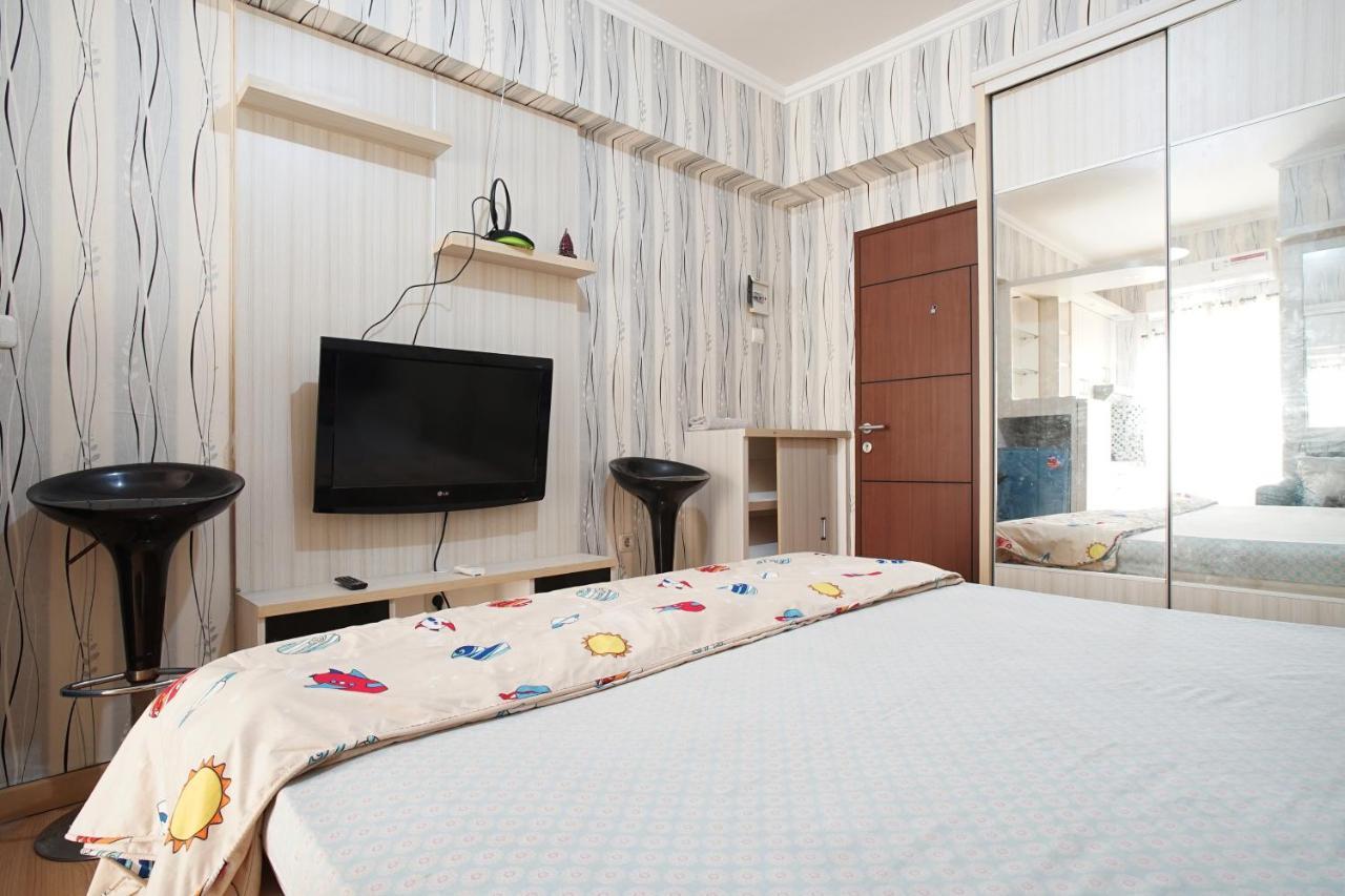 Planet Room Kemang View Bekasi Kültér fotó